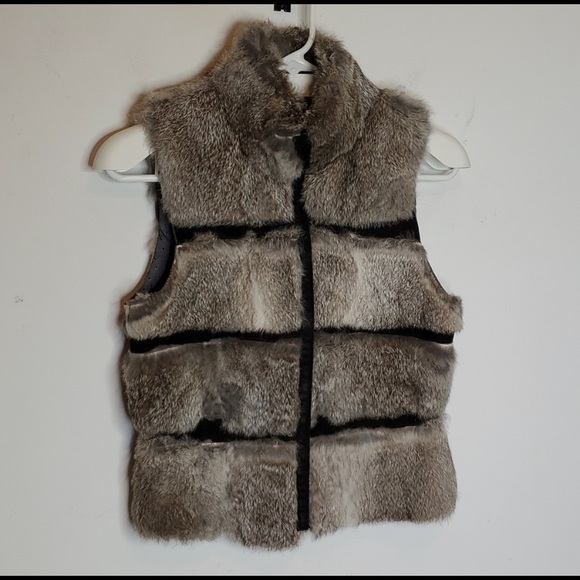 Club Monaco Genuine Rabbit/ Leather Hook Closure Vest sz Sm - Picture 2 of 7